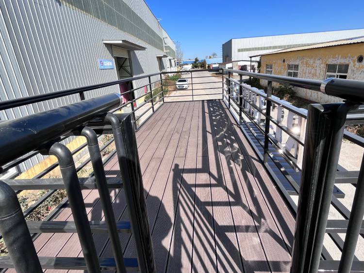Rooftop-Deck Rooftop-Deck